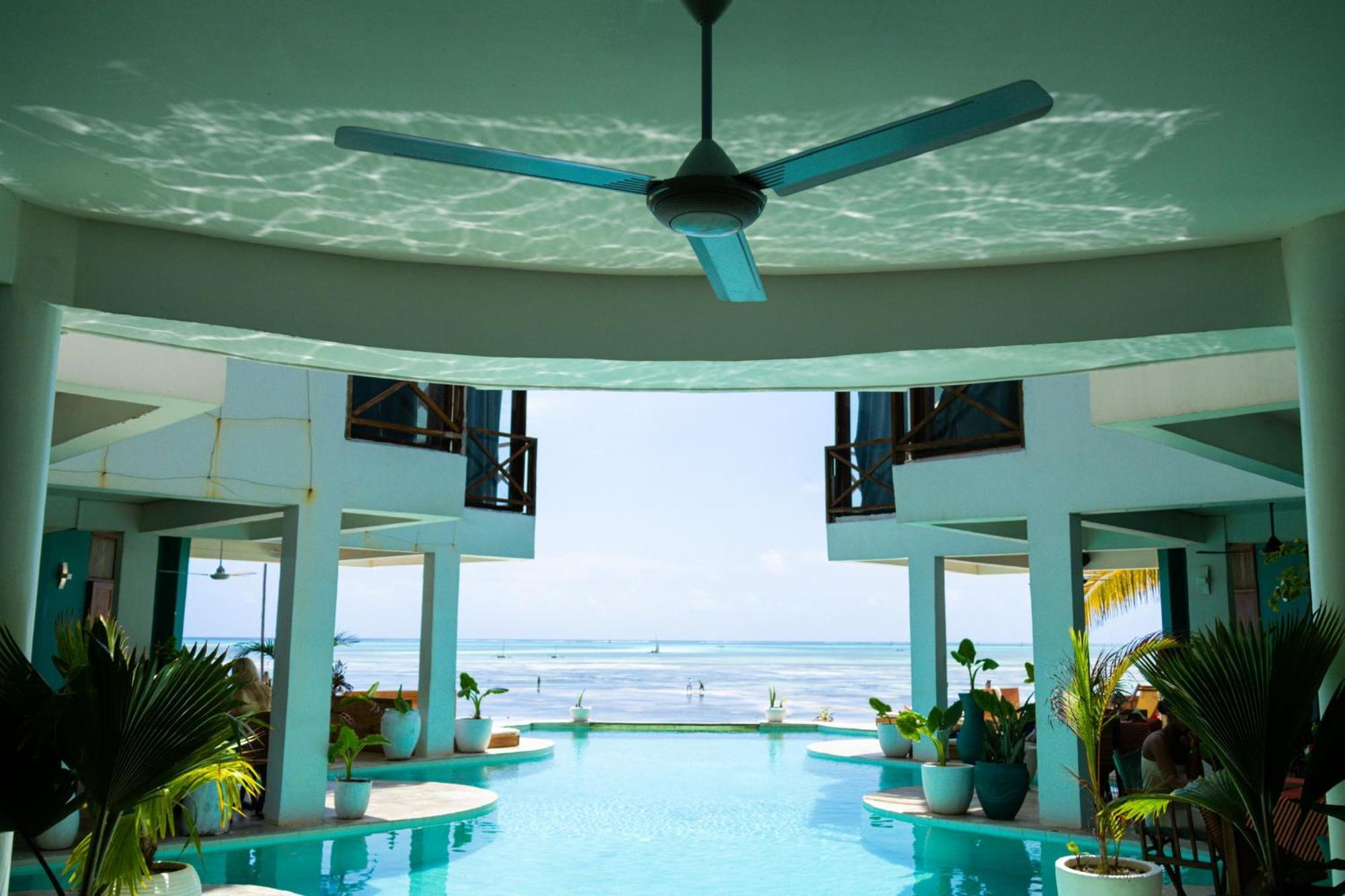 Pili Pili Tropical Hotel
